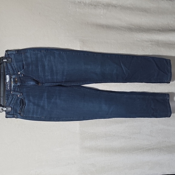 Carhartt Womens Slim Fit Skinny Leg Blue Denim Jeans 6 Short - Picture 3 of 6